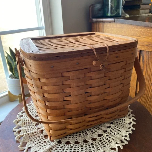 Longaberger 1990 Handcrafted Large Brown Woven Basket EUC